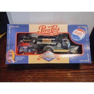 Golden Wheel Pepsi-Cola Delivery Truck Coin Bank Diecast Plus 2 Mini Trucks NIB